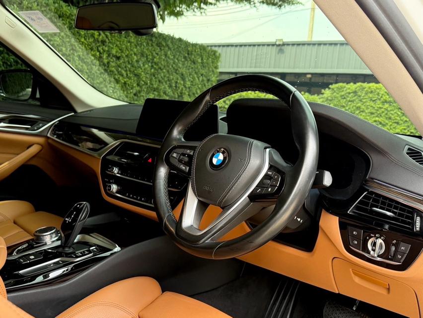 2021 BMW 530e G30 รถมือเดียวออกป้ายแดง รถวิ่งน้อยเพียง 74,000 กม รถเข้าศูนย์ทุกระยะ ไม่เคยมีอุบัติเหตุครับ 11