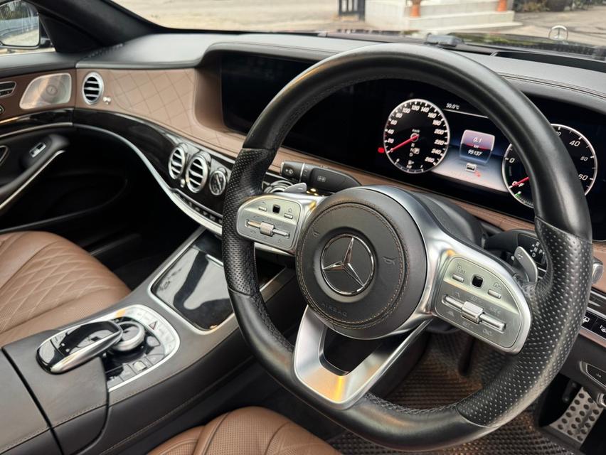 Mercedes-Benz S560e AMG Premium ปี 2020 สีดำ เลขไมล์ 95,xxx km.  6