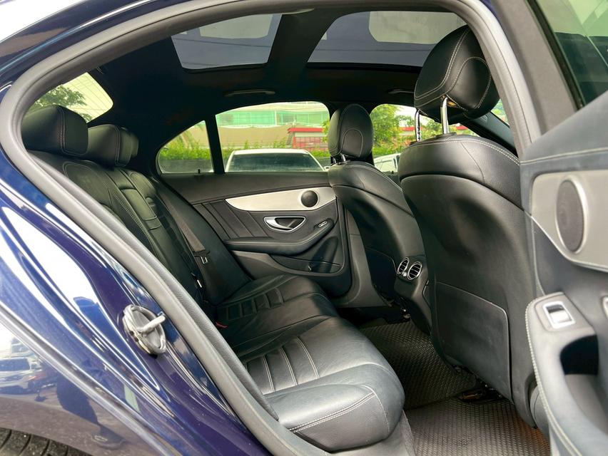 Mercedes-Benz C300 2.1 BlueTec Hybrid AMG AT ปี 2015 รถสวย 15
