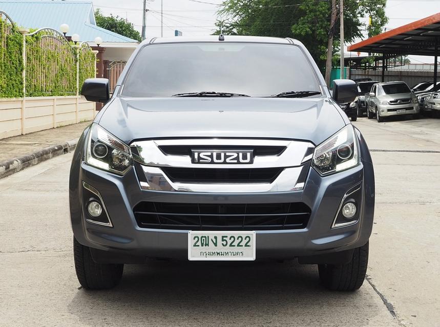 ISUZU D-MAX BLUE POWER SPACECAB HI-LANDER 1.9 DDI Z (MNC) ปี 2017 สภาพนางฟ้า