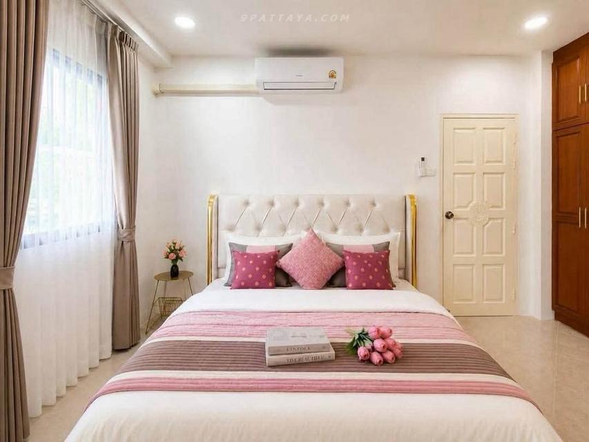 For Rent — 2-Storey Pool Villa at Palm Springs, Siam Country Club PattayaPool villa for rent at Palm Springs Village, located in the Siam Country Club 13