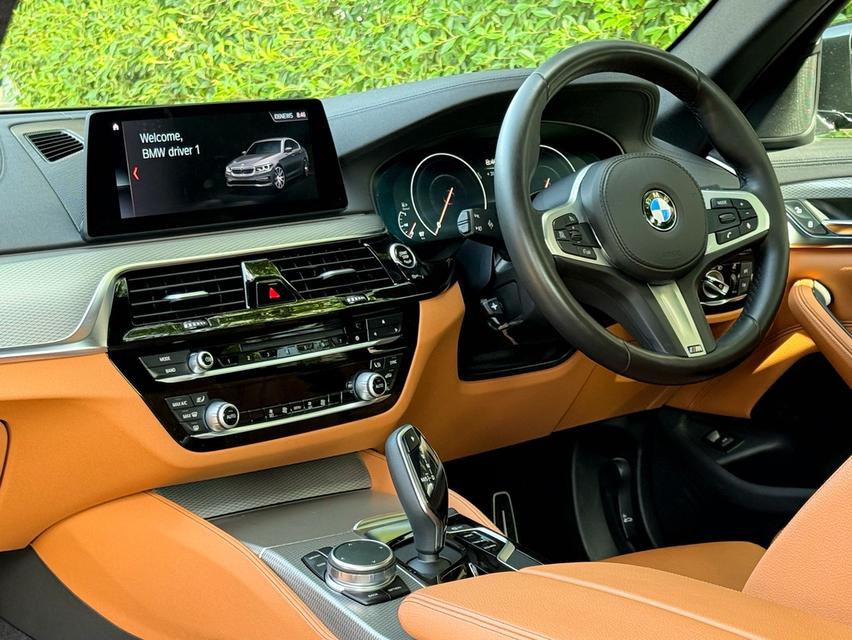 2020 BMW 520D MSPORT รถมือเดียวออกป้ายแดง รถวิ่งน้อย เข้าศูนย์ตรงระยะ รถไม่มีอุบัติเหตุครับ รูปที่ 12