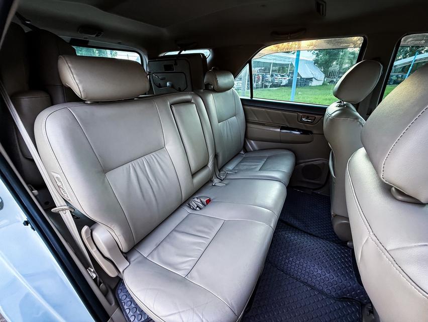 Toyota Fortuner 3.0TRD ปี12 13