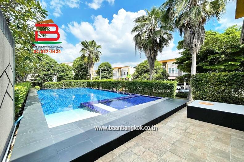 ทาวน์โฮม หลังมุม โกลเด้นทาวน์ วัชรพล-สุขาภิบาล 5 เนื้อที่ 31 ตรว. ใกล้บิ๊กซี สุขาภิบาล 5 ถนนสุขาภิบาล 5 แขวงออเงิน เขตสายไหม 10