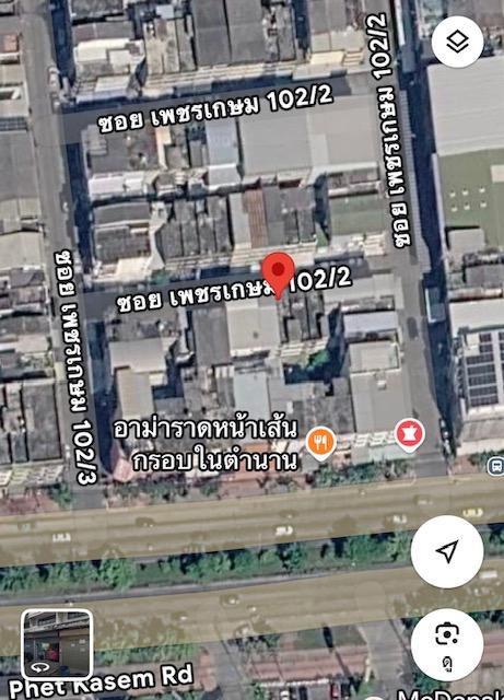 อาคารพาณิชย์ สูง 3 ชั้น+ ชั้นลอยและดาดฟ้า พื้นที่รวม 210 ตร.ม. ที่ดิน 16 ตร.วา ซอยเพชรเกษม 102/2 3