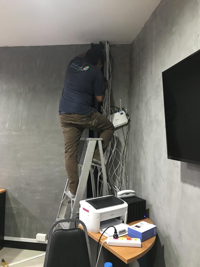 ช่างติดตั้งตู้สาขาโฉทรศัพท์รับเดินสายโทรศัพท์ท์รับเดินสายแลนสายไฟสายกล้องวงจรปิดcctvสายลำโพงโทร0897728004ช่างศรารักษ์ รูปที่ 9