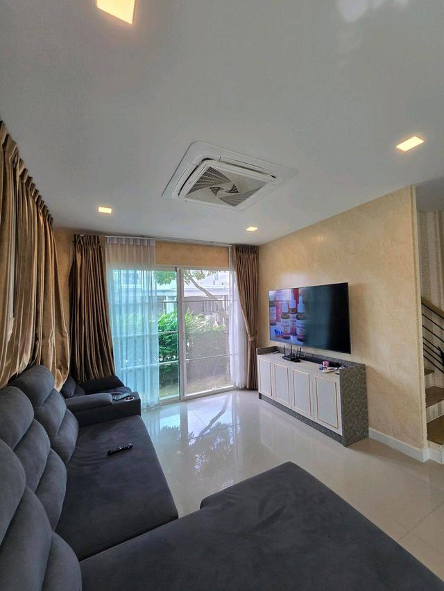 ให้เช่า บ้านเดี่ยว โครงการ เพรสทีจ ฟิวเจอร์ รังสิต หลังริม 4ห้องนอน 2