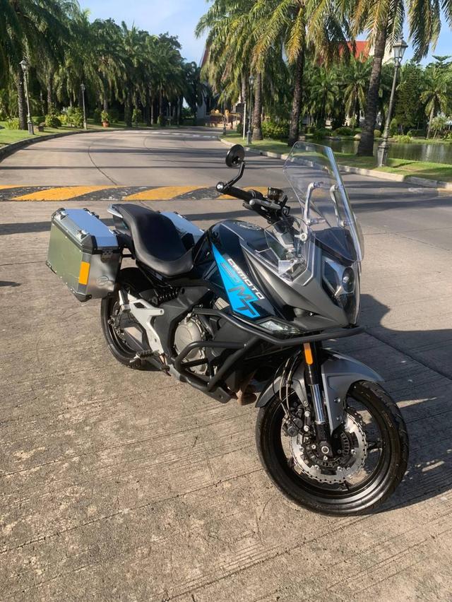 Cf moto 650 3