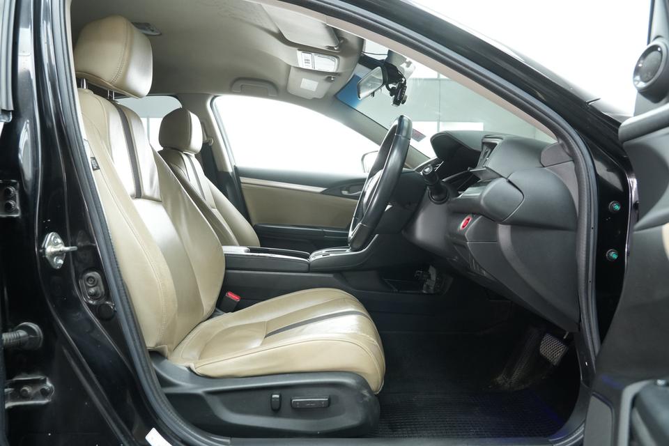 2019 HONDA CIVIC FC 1.8 EL i-VTEC สีดำ เลขไมล์ 89281 กม. 12