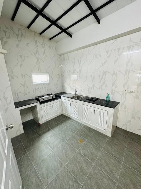 ให้เช่าทาวน์โฮม 3 ชั้น หลังมุม 4 ห้องนอน หมู่บ้านโพธิ์แก้วเพลส ถนนโพธิ์แก้ว - ลาดพร้าว 101 8