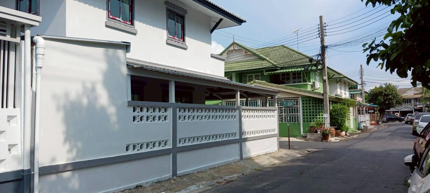 ขายบ้านแฝด 2 ชั้น พฤกษา 14A หลังมุม 23.90 ตรว. ซอยวัดลาดปลาดุก อ.บางใหญ่ จ.นนทบุรี ราคา  2,250,000 บาท 3