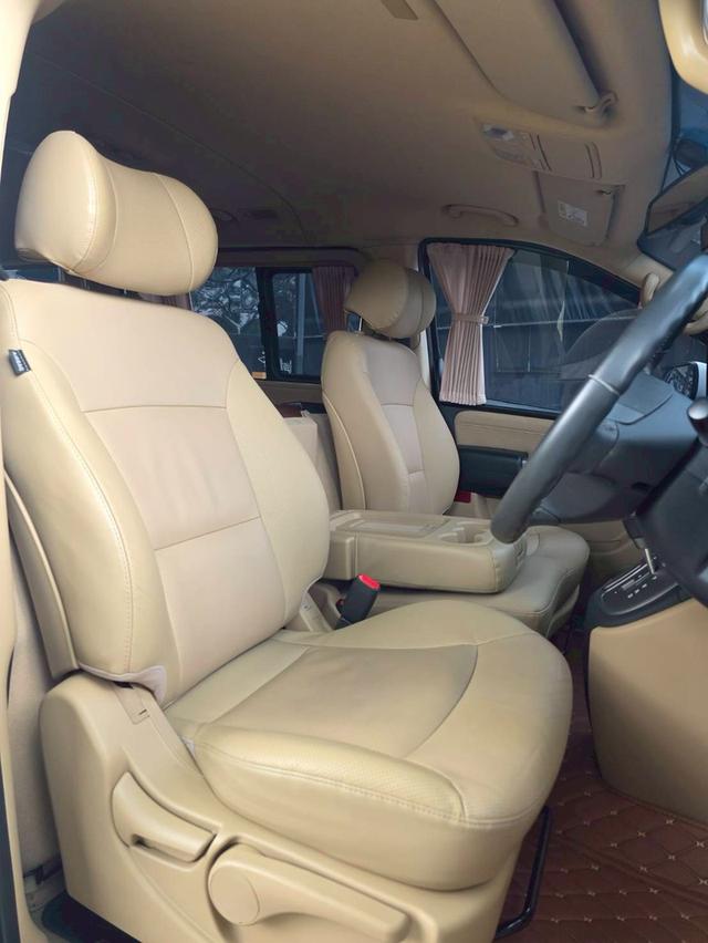 Hyundai H1 2.5 Grand Strarex vip ปี 2020 สีขาว รูปที่ 8