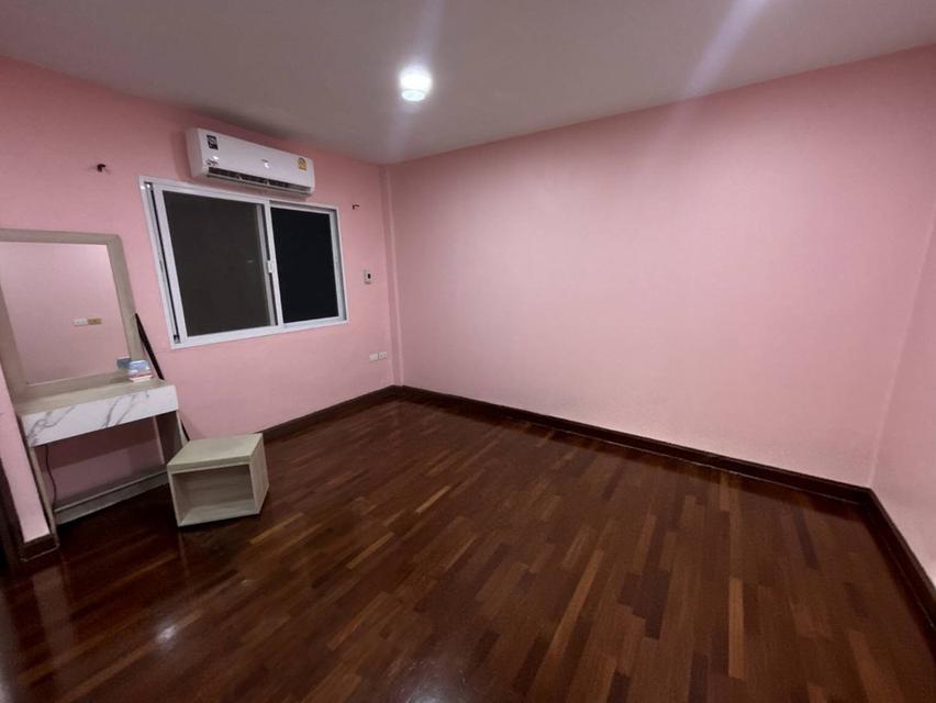 🏠หมู่บ้านเค.ซีร่มเกล้า ซอยร่มเกล้า18 3