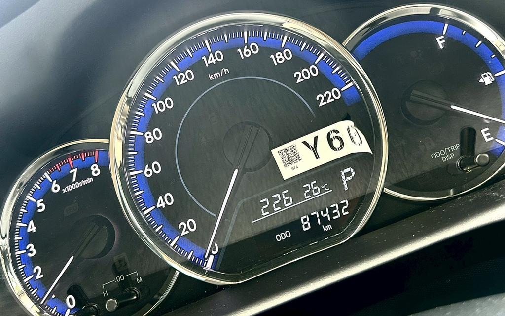 Toyota Yaris Ativ 1.2G ปี17 7