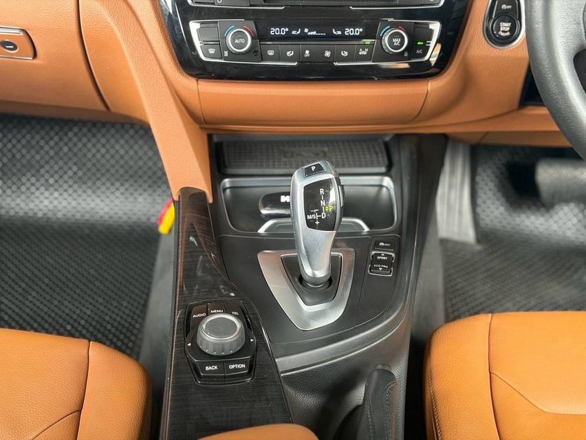 BMW 320d LUXURY LCI F30 AT 2017ซีดานขับหลัง ดีเซล 190 แรงม้า รถศูนย์ ไมล์ 241,xxx รูปที่ 16