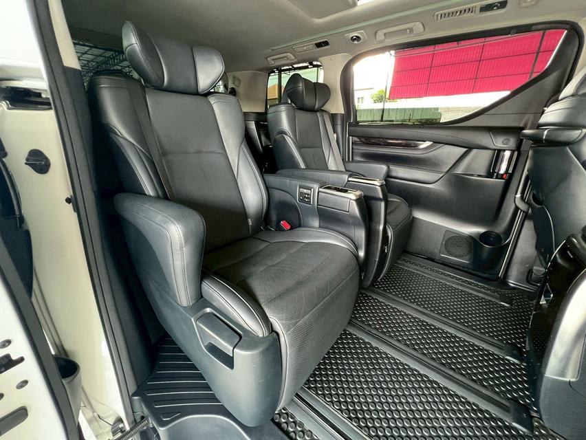 ปี 2018 TOYOTA VELLFIRE, 2.5 HYBRID ZR G E-Four 17