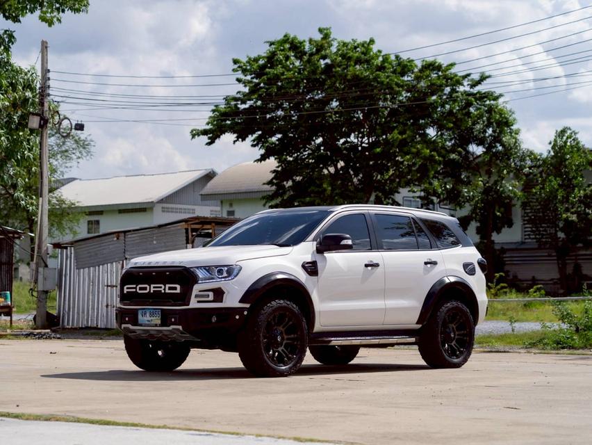 ขาย Ford Evesest 2.0Bi-turbo 4wd ปี22