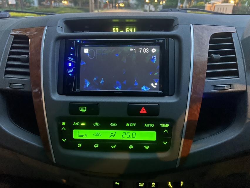 รถยนต์ Toyota Fortuner 3.0 V Auto ขับ2 ปี 2010 รูปที่ 14