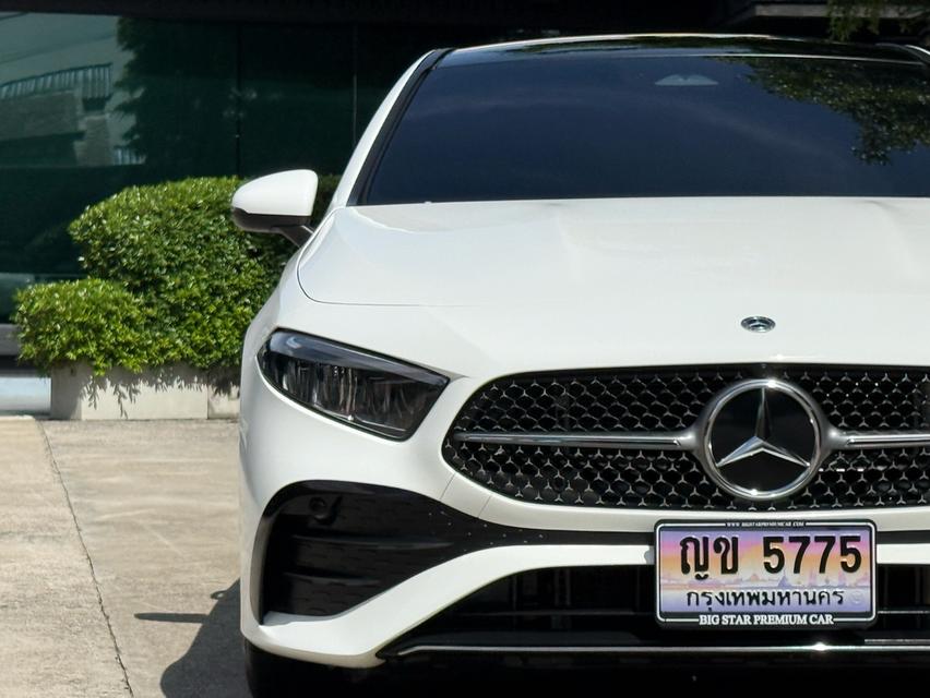 2025 BENZ A200 AMG DYNAMIC FACELIFT รถมือเดียวออกป้ายแดง สภาพป้ายแดง รถวิ่งน้อยเพียง 20,000 กม เข้าศูนย์ทุกระยะ รถไม่เคยมีอุบัติเหตุครับ รูปที่ 7