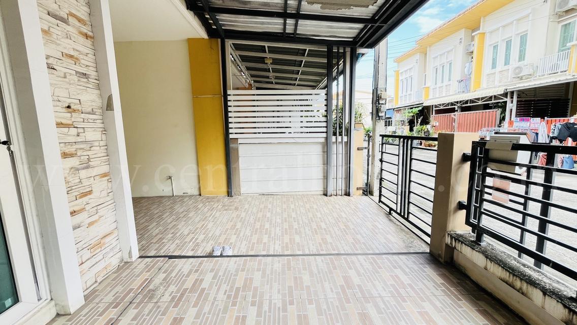 ทาวน์โฮม โกลเด้น ทาวน์ พระราม 2 ถูกที่สุดในโครงการ 5