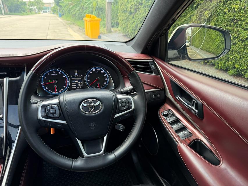 2015 TOYOTA HARRIER, 2.0 (สีขาว)✨เลขไมล์แท้💯% 💵ราคาพิเศษ 558,000 บาท💵 รูปที่ 11