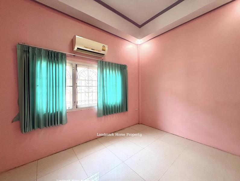 LM25-0171 ขายบ้าน 2.5 ชั้น บ้านเล่นระดับ ใกล้เซ็นทรัลแจ้งวัฒนะ มบ.สรานนท์ ปากเกร็ด เนื้อที่ 16.1 ตรว 3นอน 2น้ำ 4