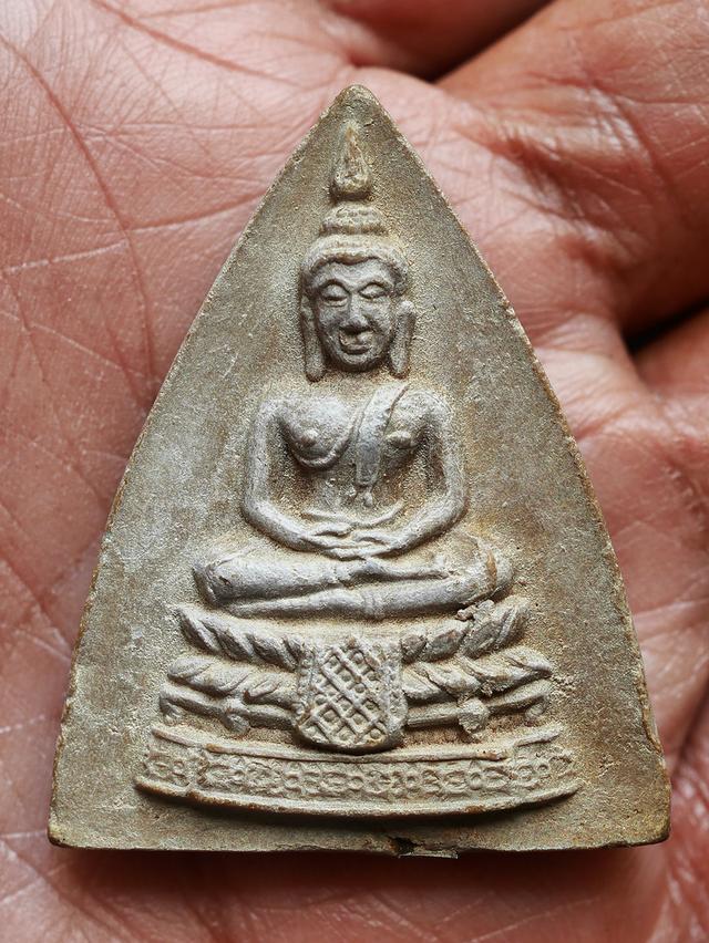 พระผงพิมพ์กลีบบัว หลวงปู่โต๊ะ วัดประดู่ฉิมพลี หลังยันต์ตรี พิมพ์ใหญ่ ปี 2521....เก่า เดิมๆ 6