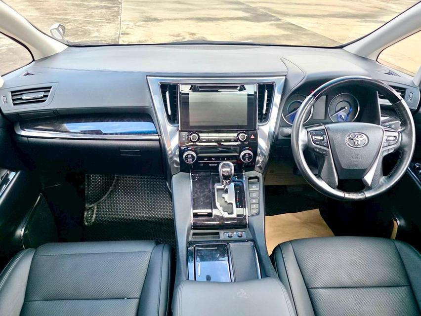 Toyota ALPHARD SRC E-Four สีขาว ปี 2018 ไมล์ 65,000 กม.  10