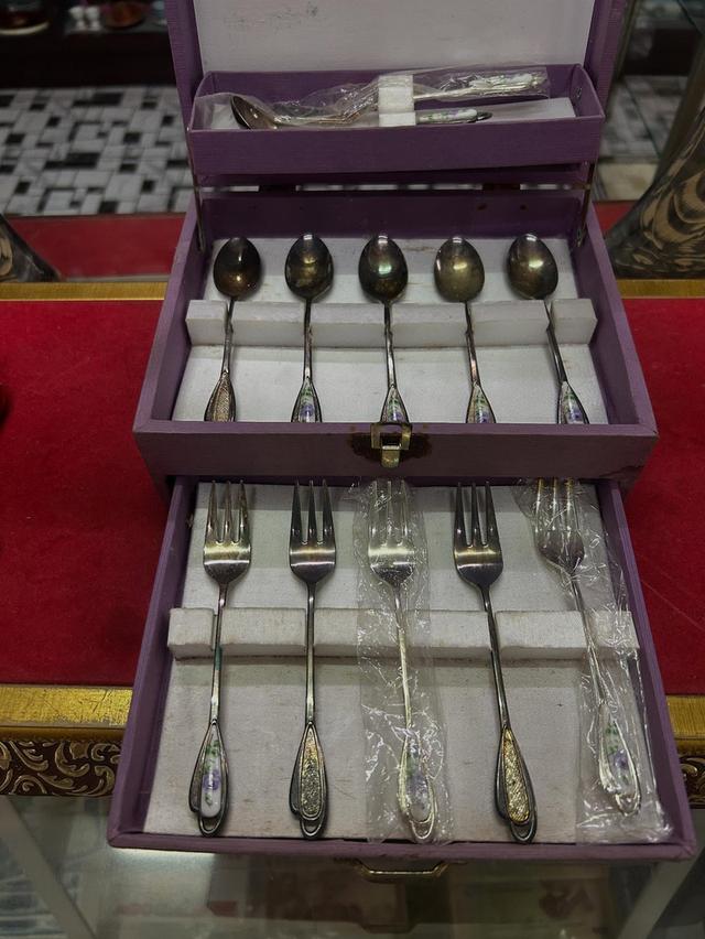 ชุดช้อนซ่อมเคลือบเงิน 12 ชิ้ยพร้อมกล่อง งาน silver plates 4