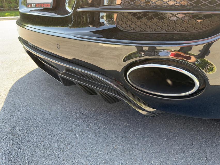 Audi R8 V10 FSI ปี 2011 9