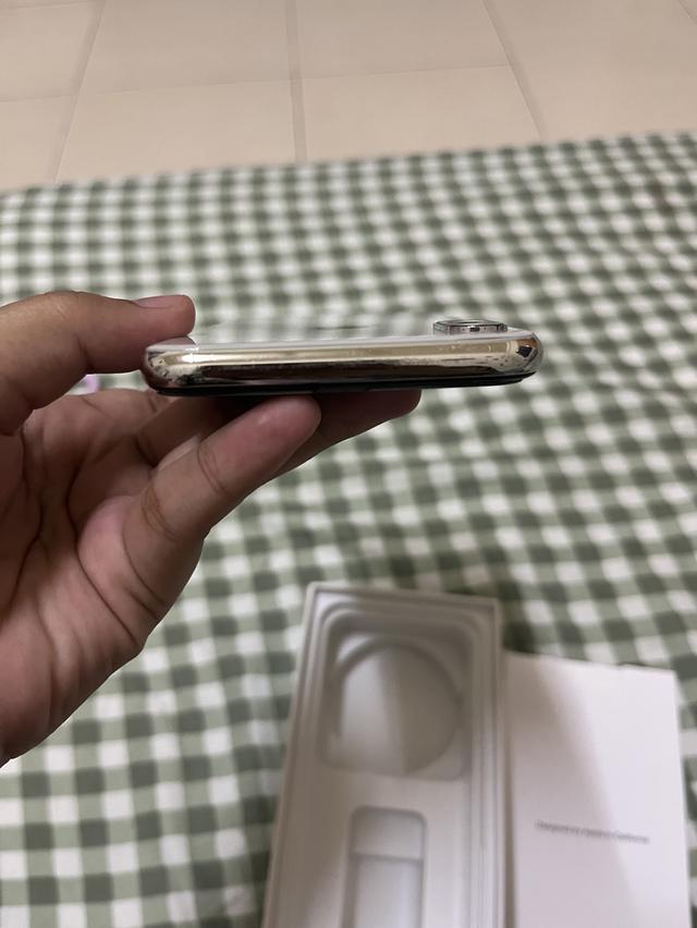 IPhone X 5