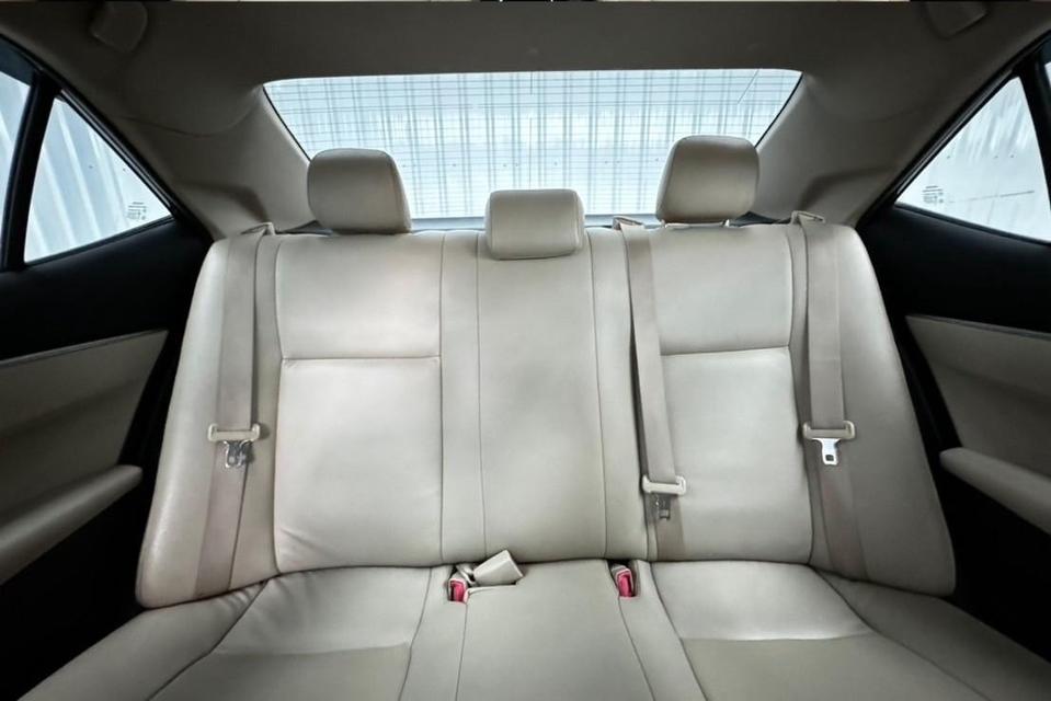 Toyota Altis 1.8E VVT-I เบนซิน เกียร์ออโต้ ปี2014 13
