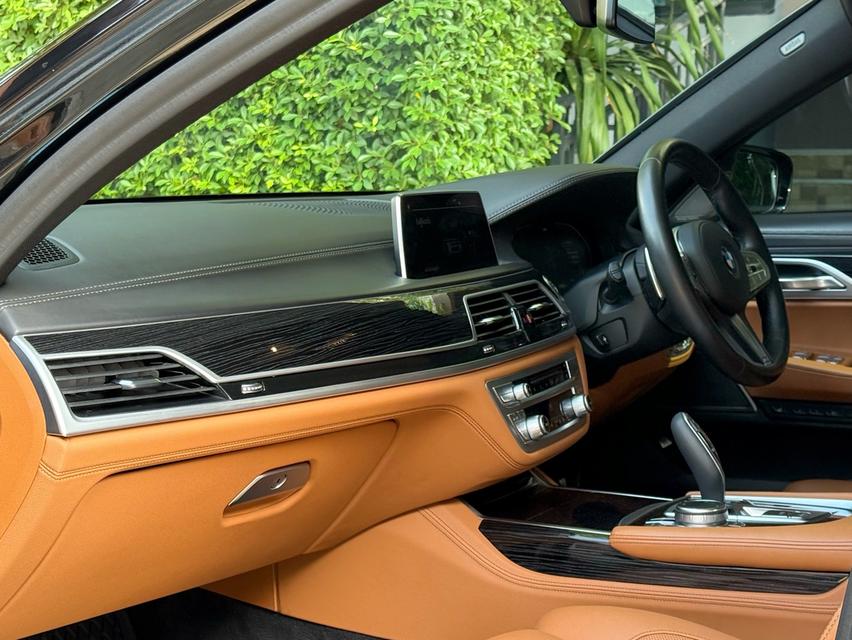 2021 BMW 730LD MSPORT LCI รถมือเดียวออกป้ายแดง รถวิ่งน้อย เข้าศูนย์ทุกระยะ รถไม่เคยมีอุบัติเหตุครับ รูปที่ 10