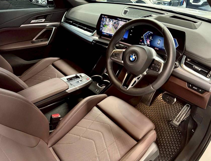 BMW X1 sDrive20i M-Sport(U11) ปี 2024 8