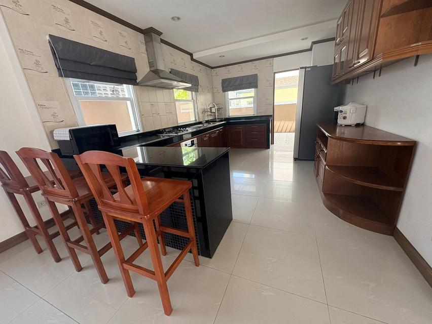 Beautiful Thai-Style Pool Villa for Rent – Chalong Phuket 6