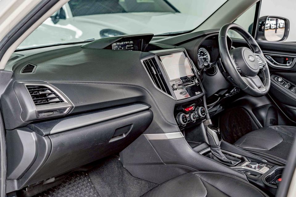 รหัสรถ NP6379 SUBARU FORESTER 2.0 I-S EYESIGHT 2019 14