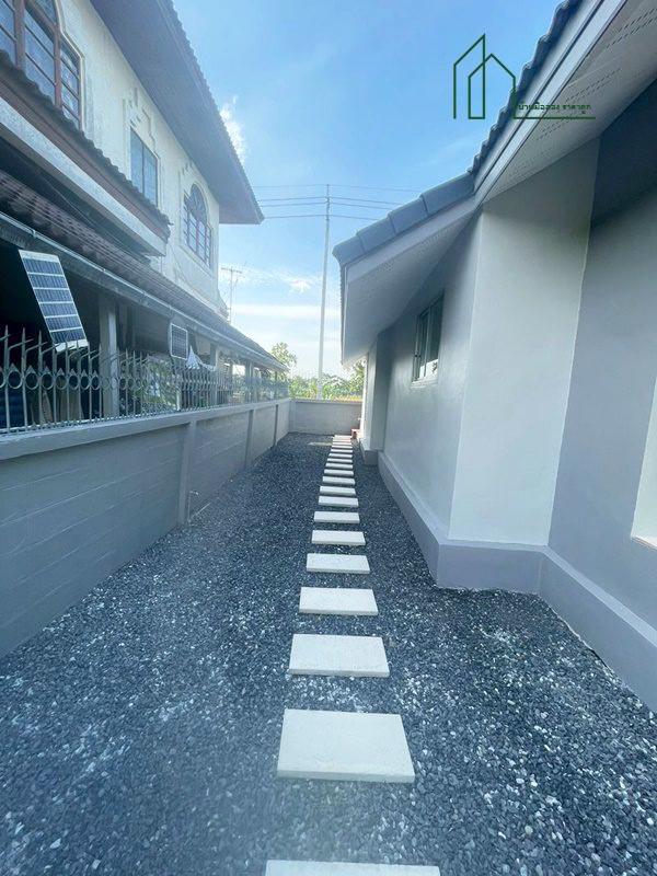 บ้านเดี่ยว 1 ชั้น 50 ตารางวา หมู่บ้านสุวรรณา วิลล์ ถ.คุ้มเกล้า 60 ลาดกระบัง 4