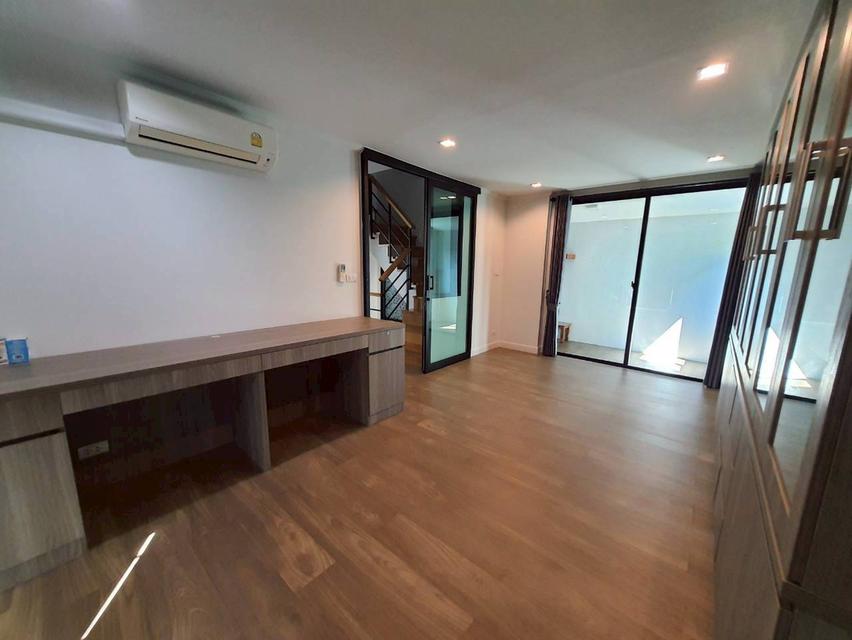 บ้านแฝด ศุภาลัยเอสเซ้นส์ ลาดพร้าว 107 2