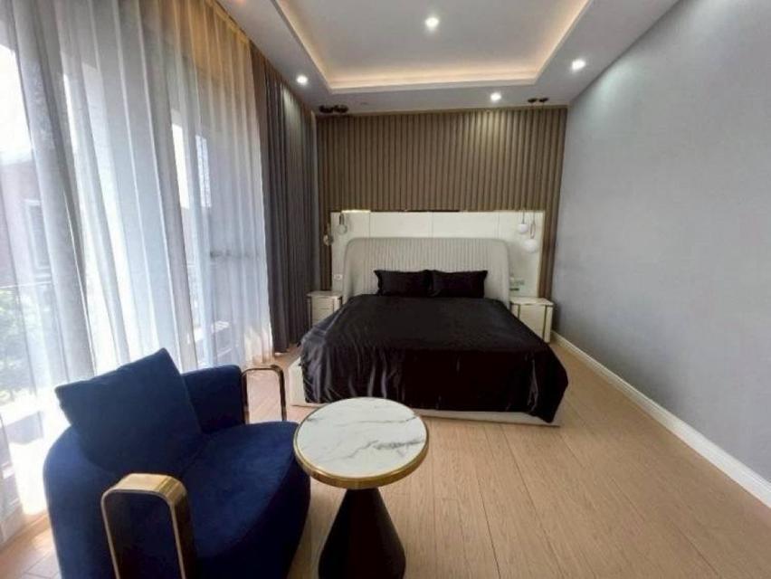 ขายบ้านเดี่ยวหรู Artale Ekkamai – Ramintra 3 ชั้น 59 ตร.ว 390 ตร.ม 5 ห้องนอน 5 ห้องน้ำ 5