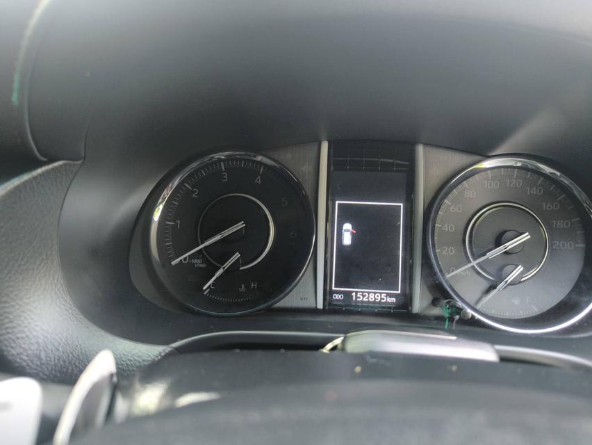 TOYOTA FORTUNER, 2.8 LEGENDER Black Top 2 WD ปี 2021 รูปที่ 11
