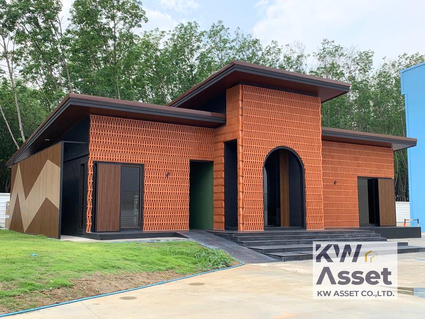 ขายโรงงาน 3,300 ตรม. ที่ดิน 5-2-70 ไร่ มีใบ รง. 106 📍หนองอิรุณ บ้านบึง ชลบุรี 🟨ที่ดินผังสีเหลือง 2