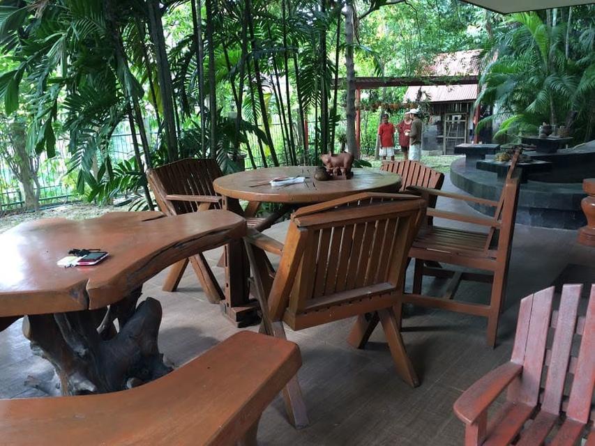 ขายบ้าน3ชั้นพร้อมเฟอร์นิเจอร์ไม้สักทองพร้อมเข้าอยู่เนื้อที่ 374 ตรว สวยสุดคุ้ม ราคา 27ล้าน  3