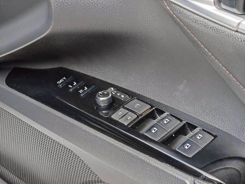 ขาย TOYOTA CAMRY 2.0 G ปี 2020 14