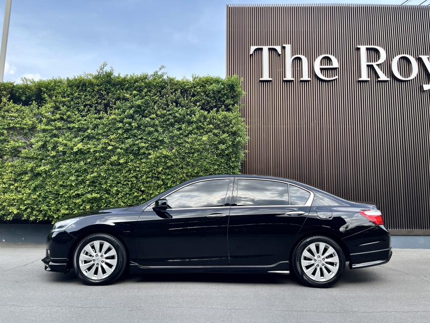 รหัสรถ AP9069 Honda Accord 2.0 EL ปี 13