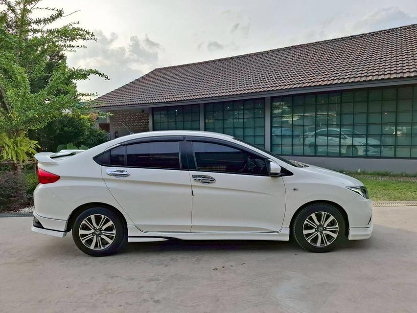 รหัสรถ KN8134 HONDA CITY 1.5 V i-VTEC ปี 2018 9