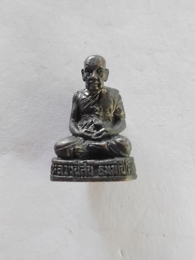 หลวงปู่ศุข วัดโพธิ์ทรายทอง