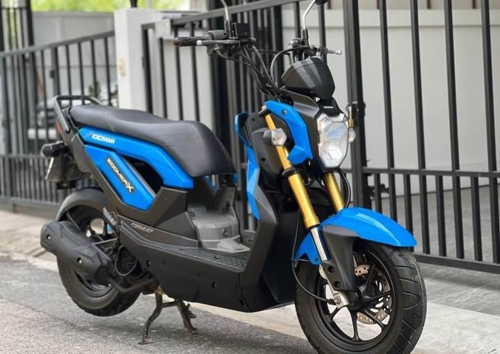 Honda Zoomer X สีน้ำเงิน 2