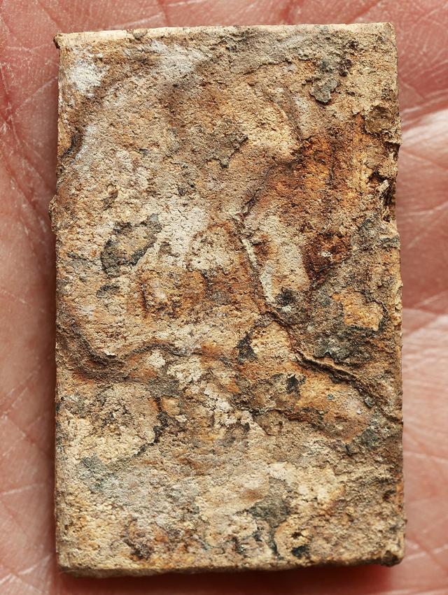 พระสมเด็จบางขุนพรหม กรุใหม่ พิมพ์ฐานคู่....เก่า เดิม คราบกรุจัดๆ 9