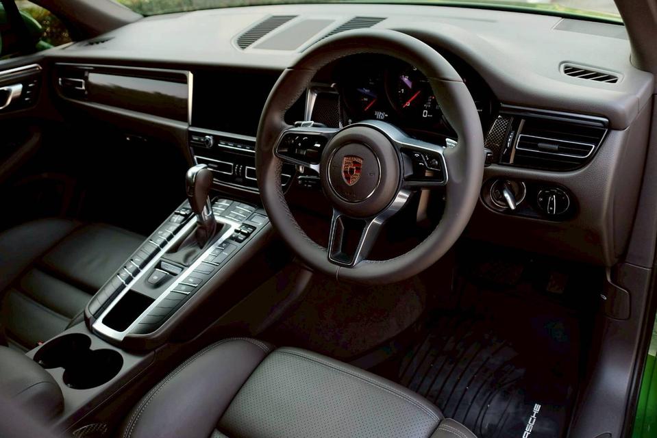 Macan 2.0 Turbo Facelift รูปที่ 11