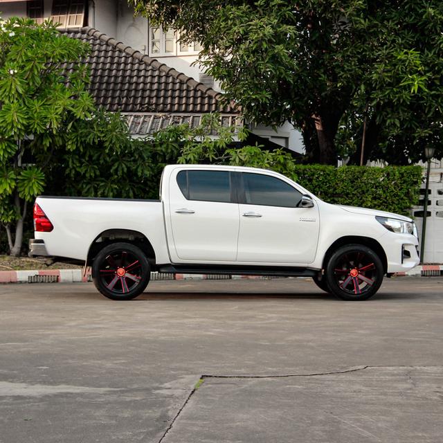 TOYOTA HILUX REVO 2.4 E DOUBLE CAB ปี 2018  4